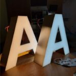 Letras corpóreas en acrílico luminosas