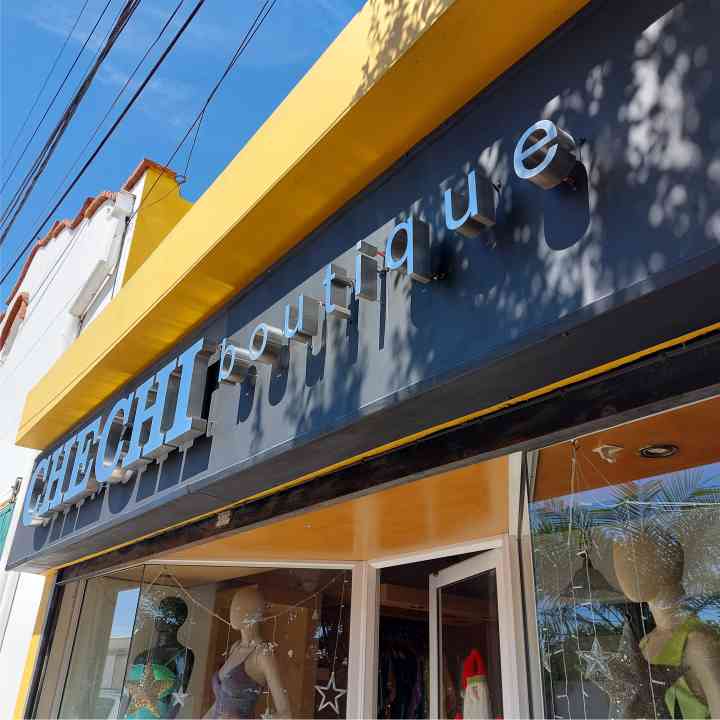 letras corpóreas local comercial