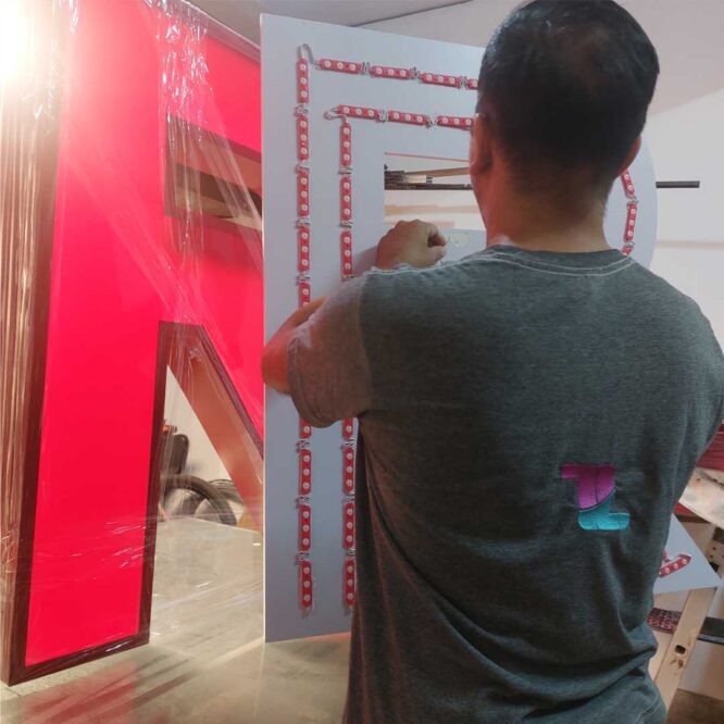 Letras corpóreas leds